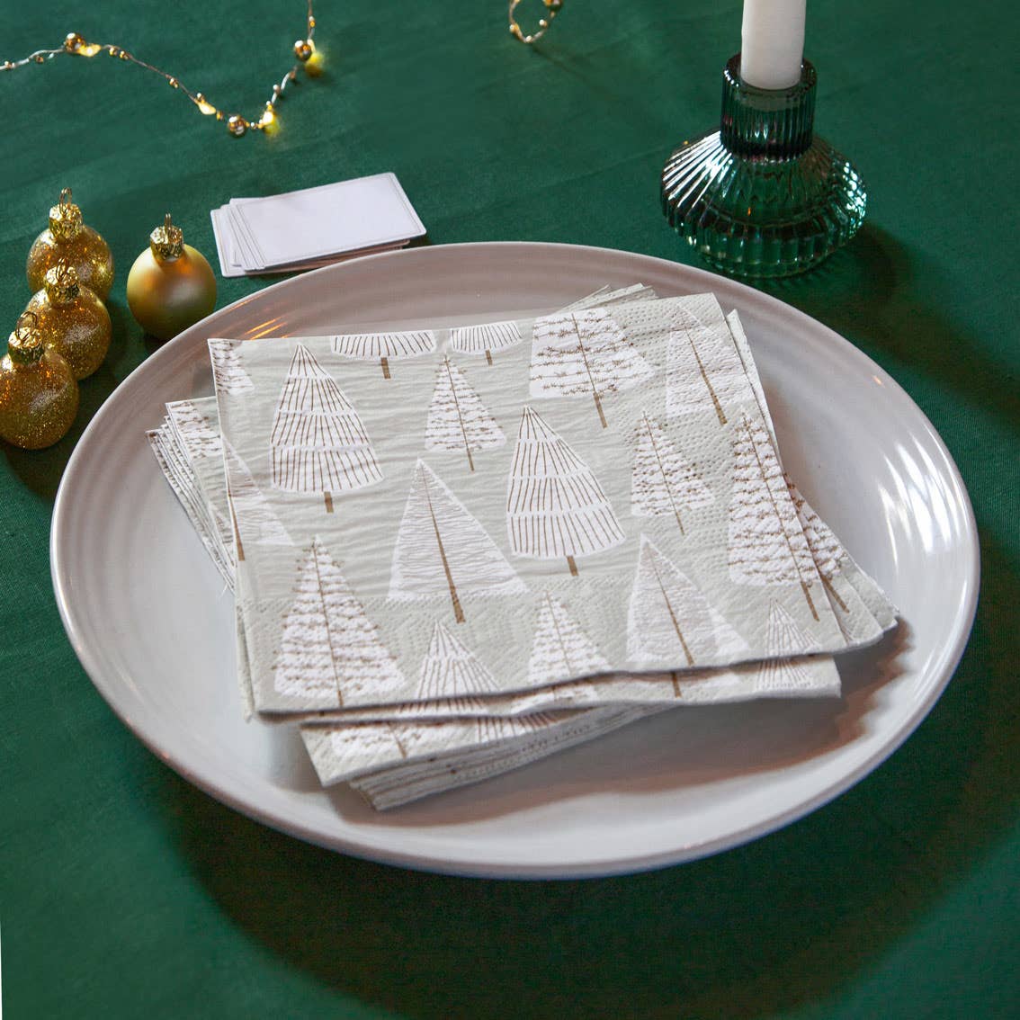 Talking Tables UK – wholesale Disposable napkin – Silver & Gold Eco Christmas Tree Napkins | 20 Pack |1