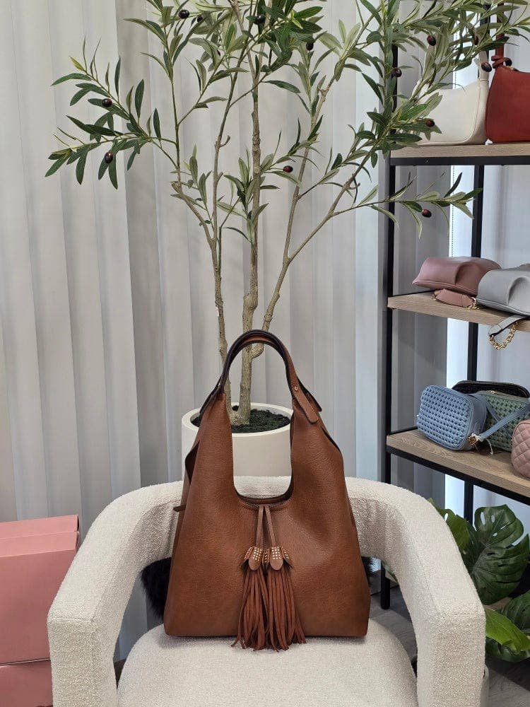 MiMi Wholesale - Wholesale Shoulder Bag - Women's - EE85228 Kai Three compartments Hobo with Tassel5