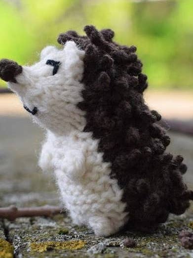 Hedgie Knitting Pattern for wholesale by NNK Press