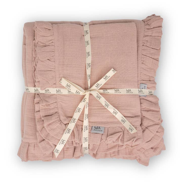 Muslin bedding with ruffles made from 100% organic cotton and other Purchase Wholesale bio bettwäsche. Free Returns & Net 60 Terms on Faire trending on Faire.