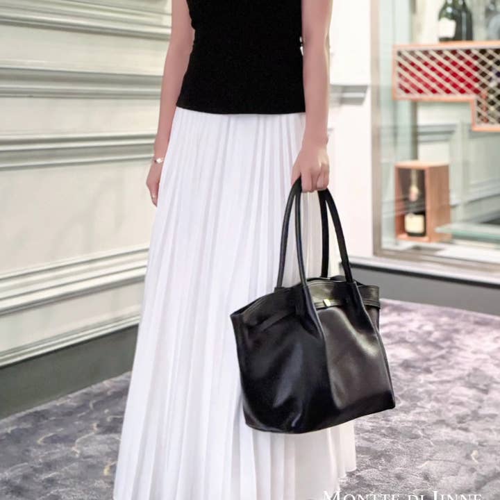 Elegant Everyday Italian Handmade Leather Tote Bag for wholesale by MONTTE DI JINNE