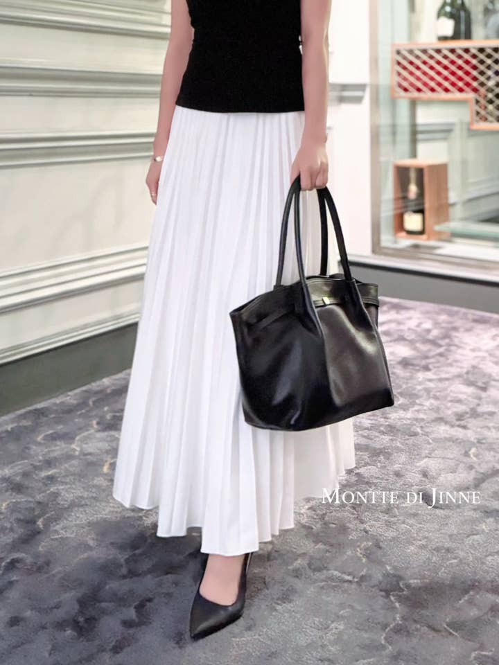 Elegant Everyday Italian Handmade Leather Tote Bag for wholesale by MONTTE DI JINNE