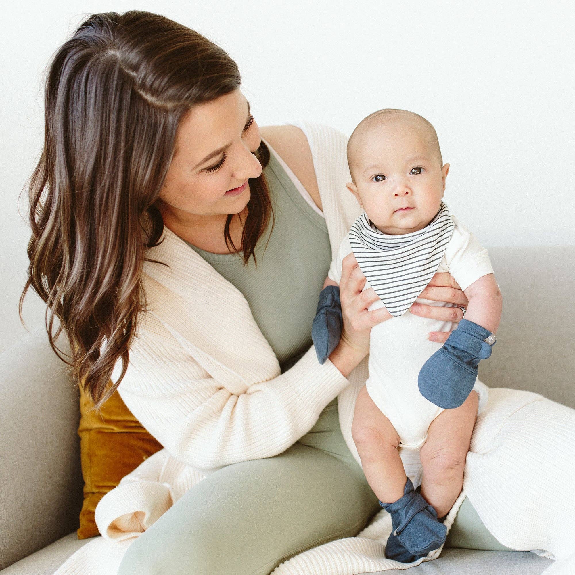 goumikids - Wholesale Booties - Baby - Stay On Baby Boots - Midnight4