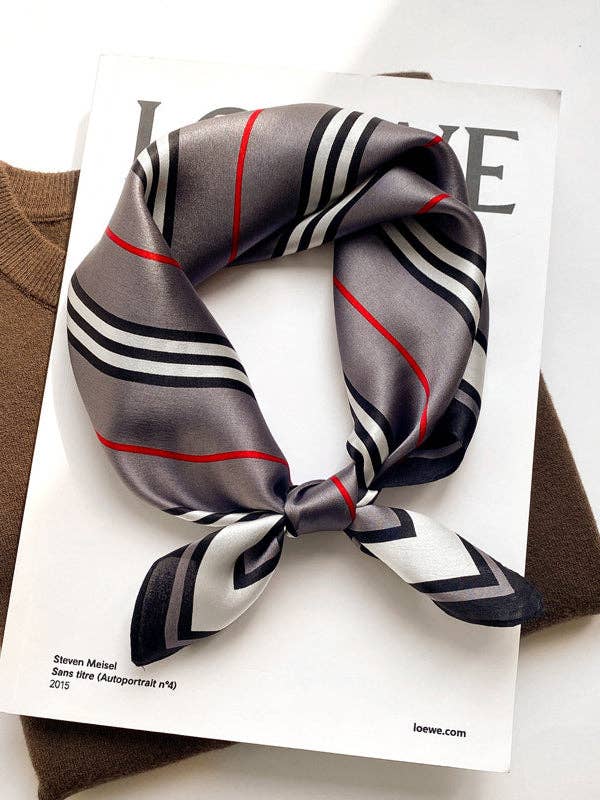 VividLux - Vendita all'ingrosso Sciarpa - Donna - Sciarpa a righe quadrate vintage1