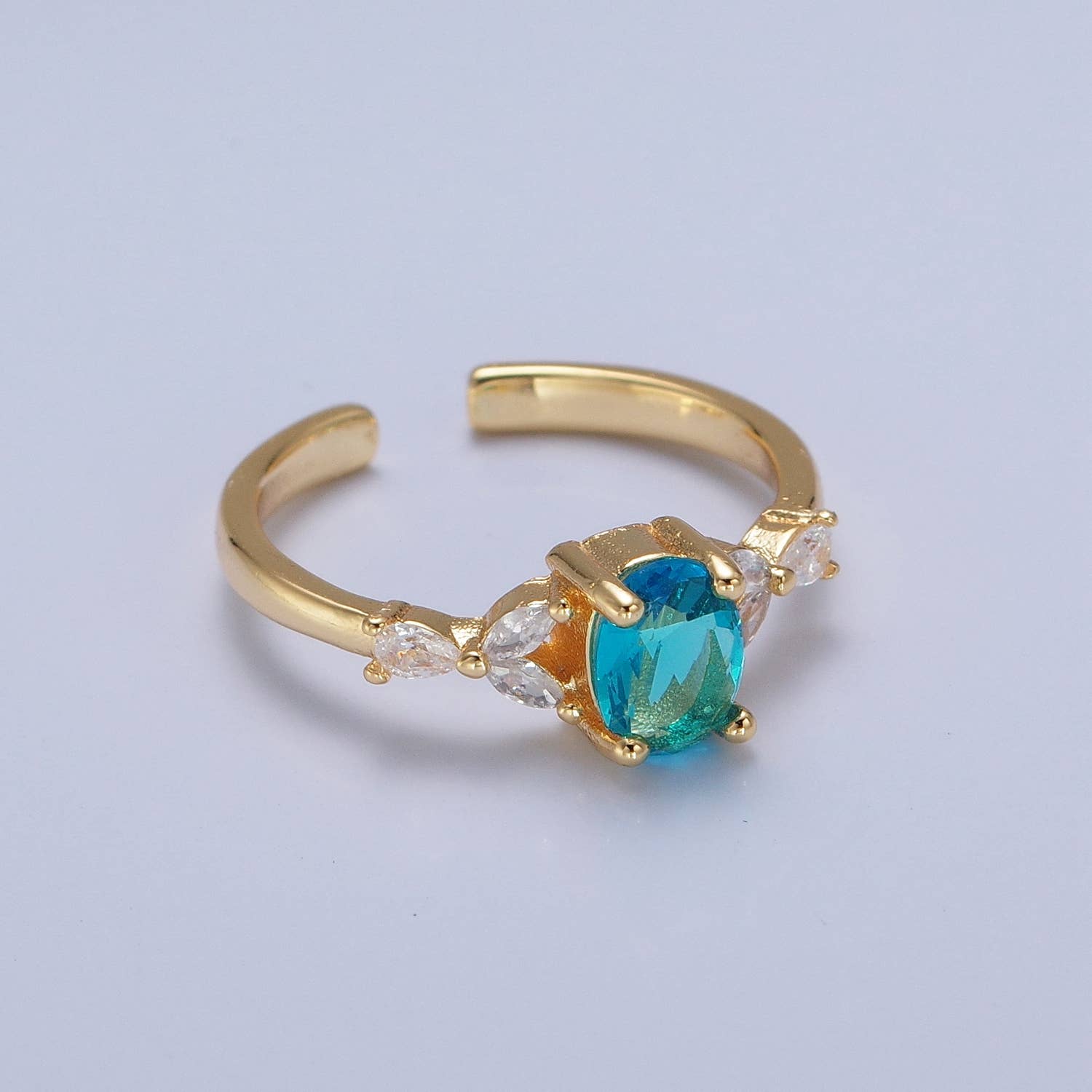 Aim Eternal - Wholesale Multi-Stone Ring - Elegant Oval Teal Blue CZ Stone Minimalist Gold Ring O7810