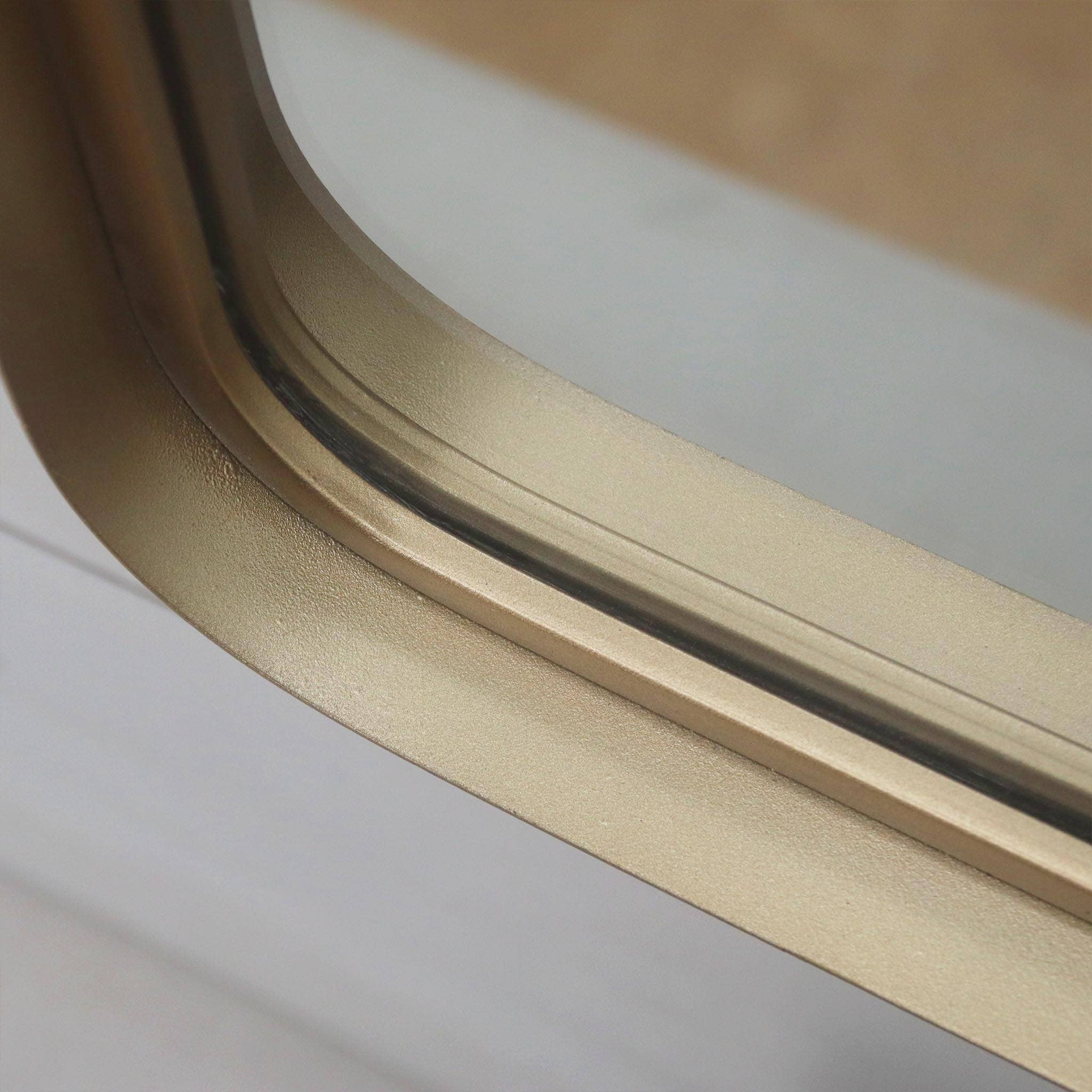 Paris Loft Inc - Vente Miroir mural - Miroir rectangulaire doré antique avec cadre en métal pour salle de bain2