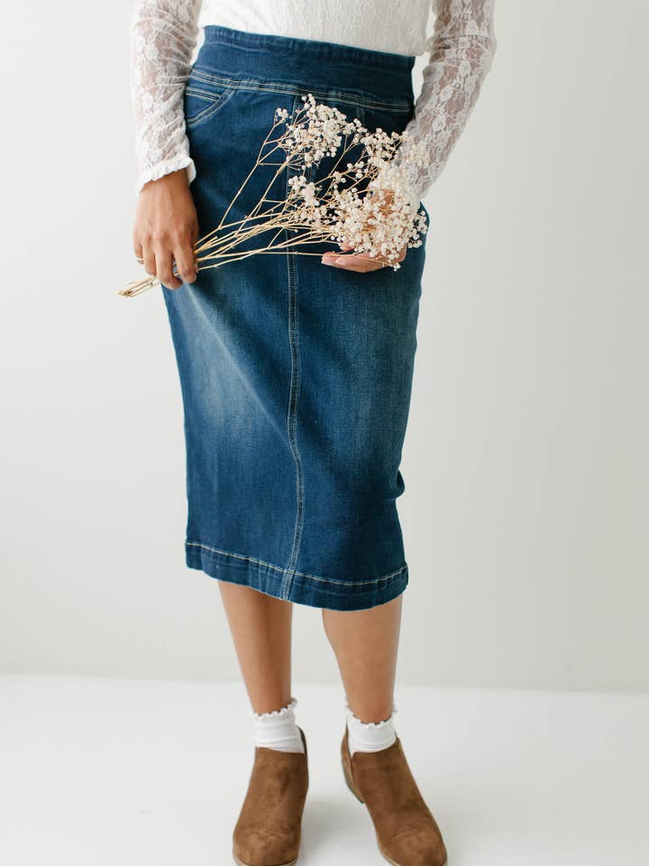 'Sara' Classic Knee Length Dark Denim Skirt for wholesale on Faire16