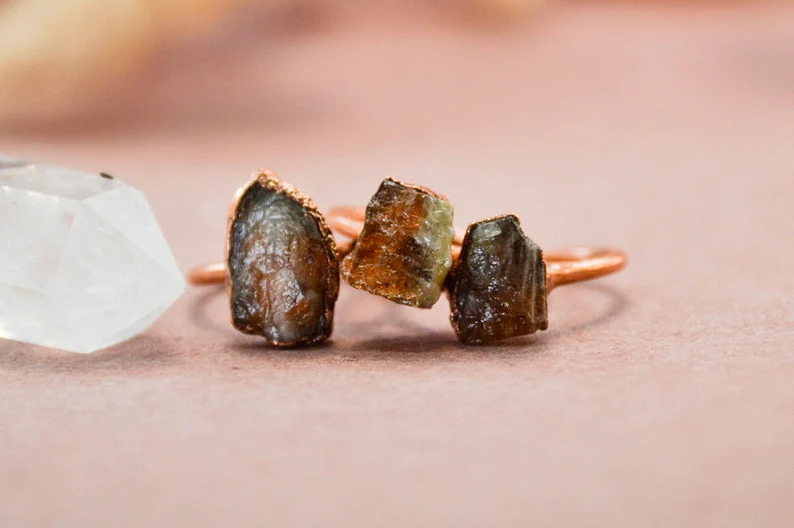 Daddy Daughter Jewelry - Wholesale Single Stone/Solitaire Ring - Raw Sunstone Copper Stone Ring || Flashy Sunstone Ring1