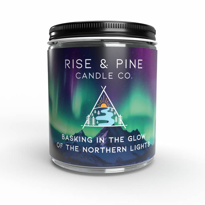 Brombær Røgelse Nordlys Sojavokslys - 9oz for engroshandel hos Rise and Pine Candle Co.