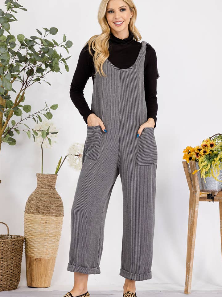 Celeste Clothing – Großhandel Jumpsuit – Damen – Plus-Size verstellbarer Rippen-Overall mit Fronttaschen - CP4387341