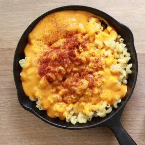 Urban Cheesecraft - Vente Coffret de cuisine - Kit de sauces au fromage végétaliennes - Préparez de l'Alfredo, une fondue et un macaroni crémeux2