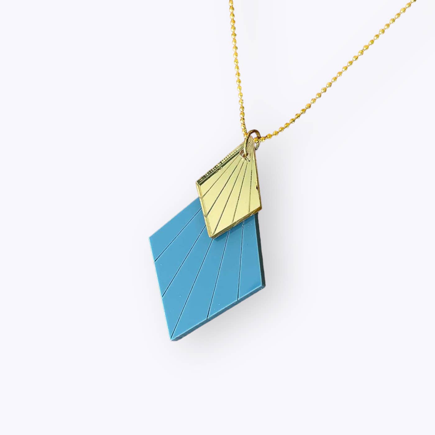 All Things We Like - Vendita all'ingrosso Collana con ciondolo/pendaglio - Collana ArtDeco blu in plastica riciclata1