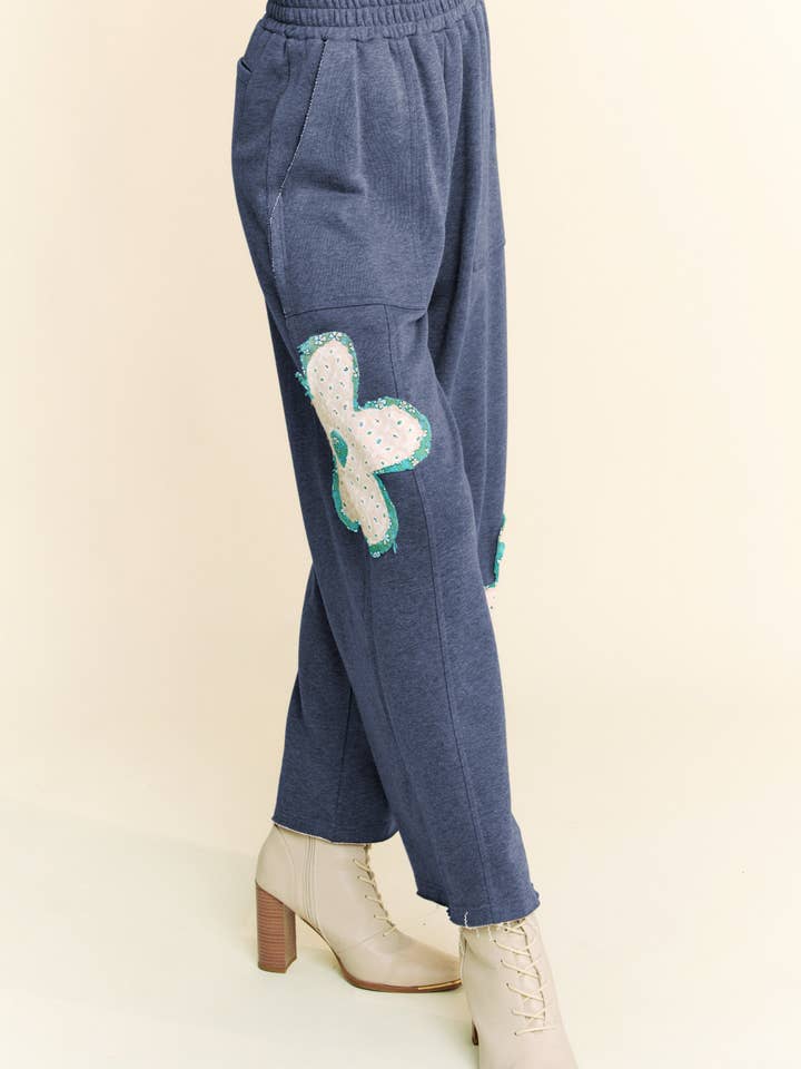 Davi & Dani - Wholesale Pants - Women's - FLORAL PATCH POCKETS ELASTIC TERRY EASY PANTS