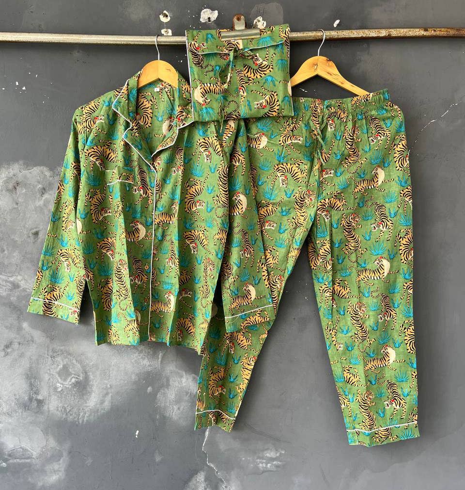 bhavnas boutique - Wholesale Sleepwear Set - Women's - Tiger Printed Pant And Shirt Set Cotton Night Suit PJ Sets