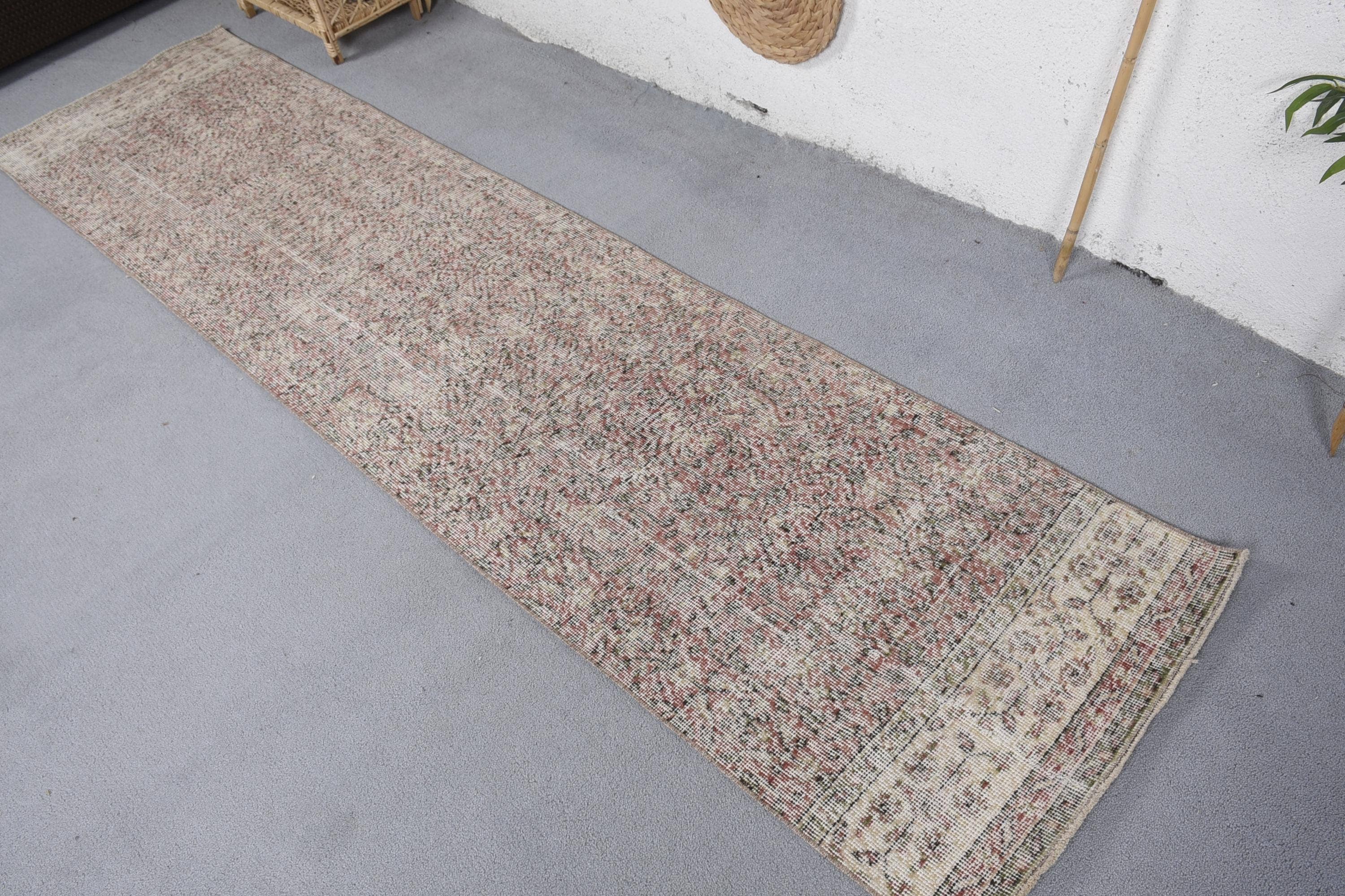 The Loom Wholesale - Wholesale Stair Runner - Vintage Rectangular Wool Rug with Intricate Design3