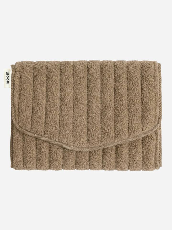 MatExplorer™ | Tappetino per il cambio MumMoot Toffee per la vendita all'ingrosso da parte di Moom Paris