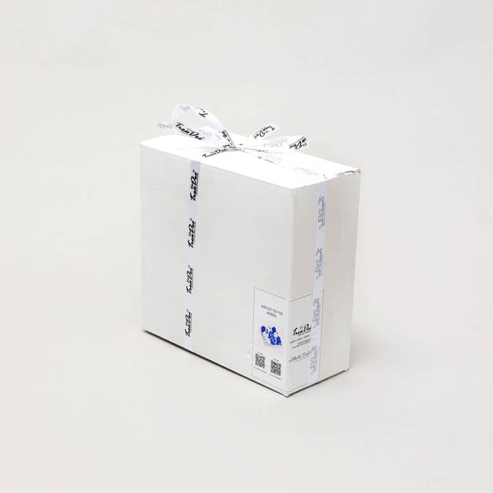 ExpoBazaar - Wholesale Decorative Tabletop Object - Tik Tack Toe | Acrylic Blue & White Tik Tack Toe Game Set8