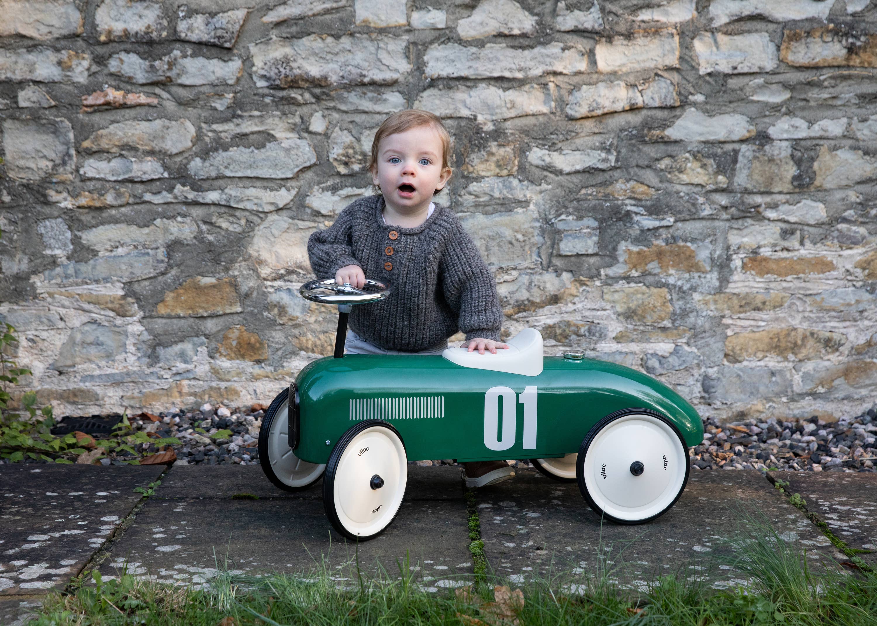 Hippychick – wholesale Bike/scooter – Kids – Vilal Metal British Racing Green Ride-On Car Vintage Style3