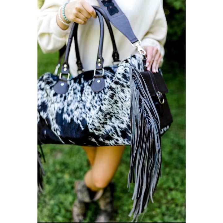 Western Linens - Wholesale Weekender Bag - Women's - Fringe Cowhide Duffle Bag