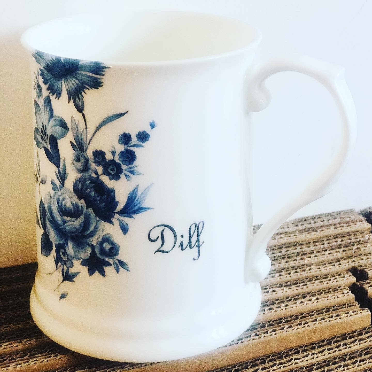 Outlandish Creations – wholesale Beer glass/mug – Commissioned Personalised 1 Pint Tankard0