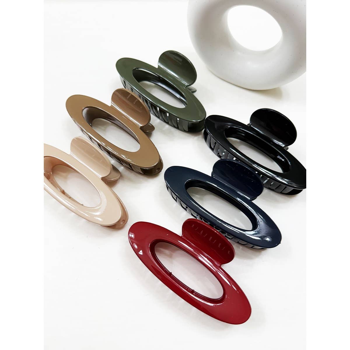 MIX COLOR Fall Shades of Round Hair Claw for wholesale on Faire4