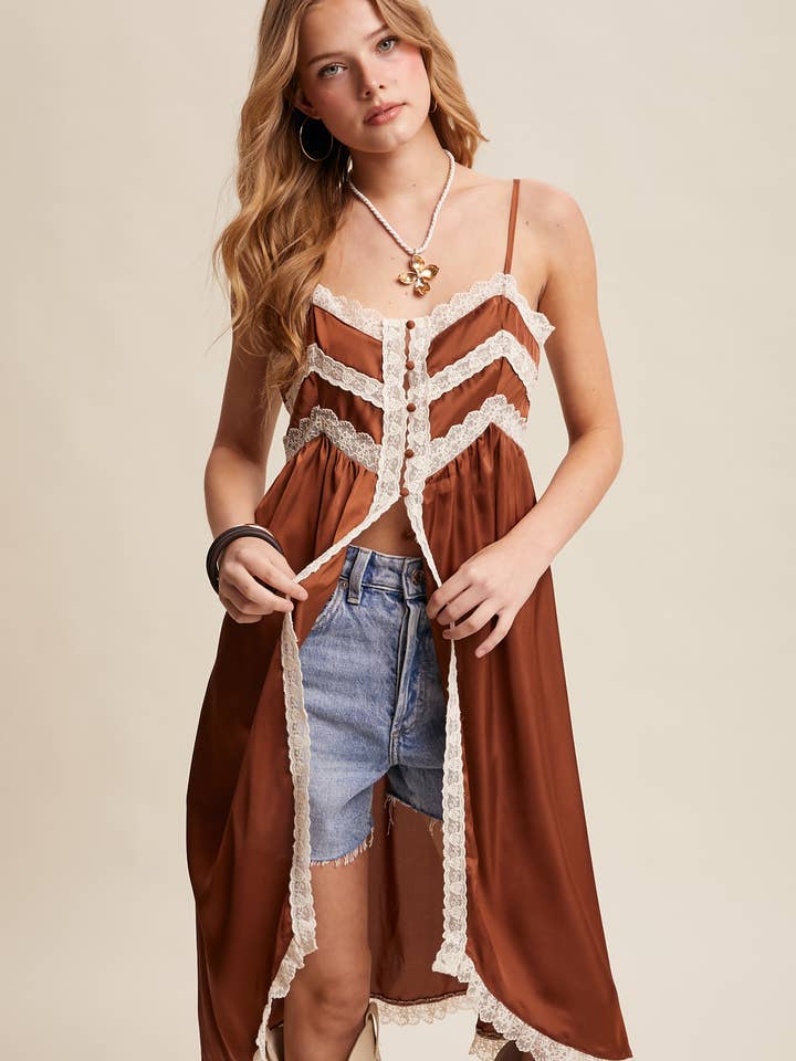 Maxi Cami Top met Kant LVT023 voor wholesale door Listicle