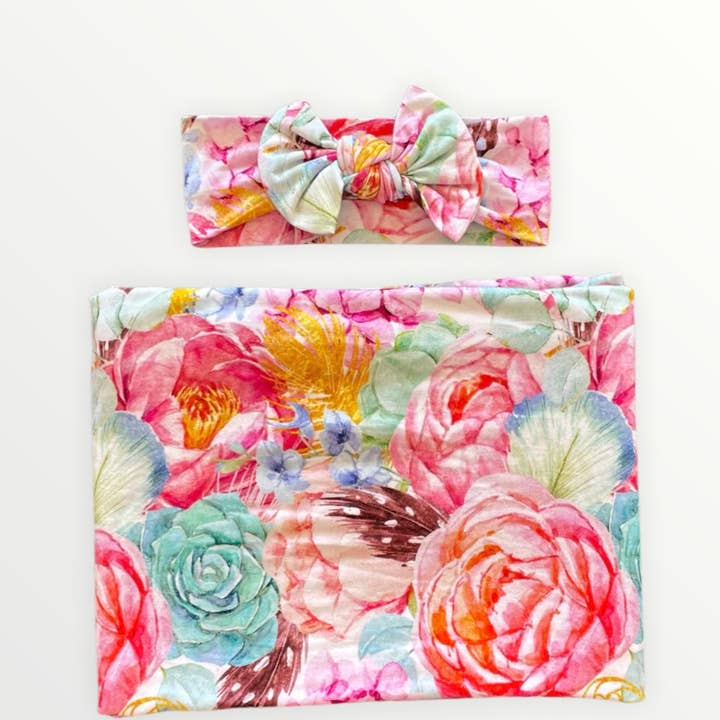 Ensemble emmailloter et serre-tête SOFIA « The Queens Secret Garden » pour la vente par Snugabutter LLC