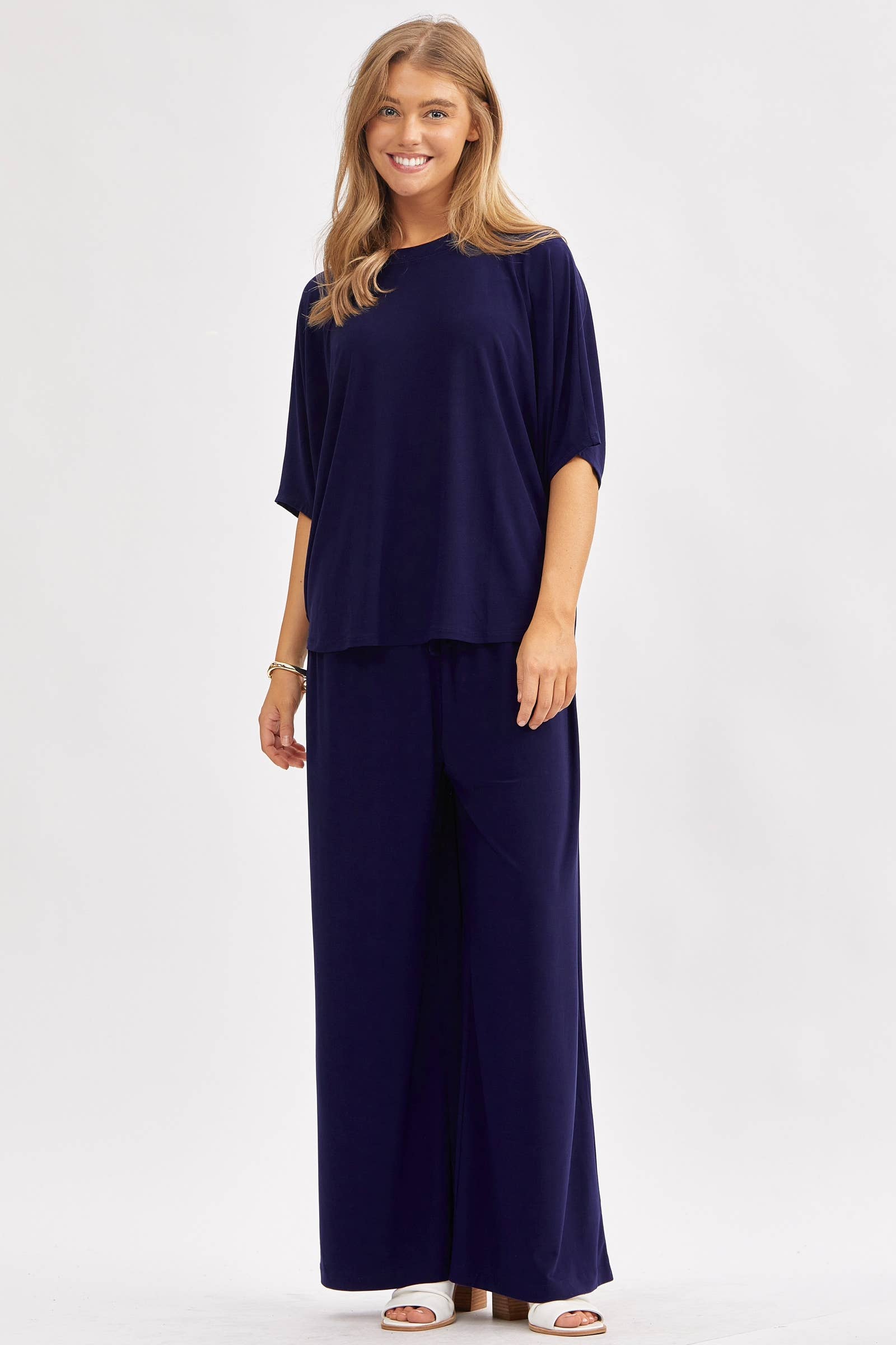 Dear Scarlett - Vendita all'ingrosso Completo top e pantaloni (NON loungewear) - Donna - Completo fluido con top ampio stile poncho e pantaloni larghi TRVSET-COASTAL10