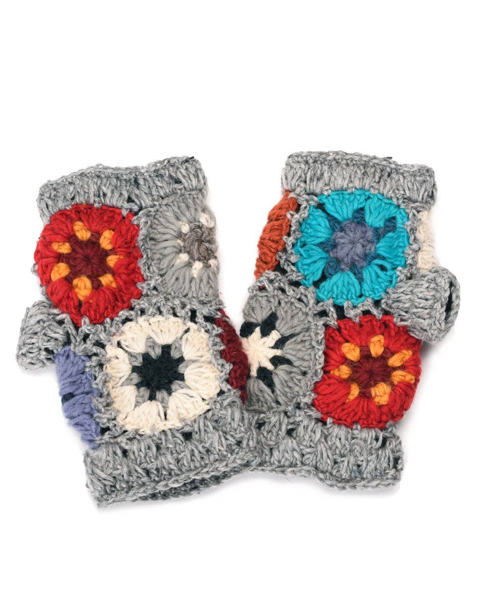 Zig Zag Asian Collection - Wholesale Gloves - Women's - Crochet Flower Fingerless Gloves3