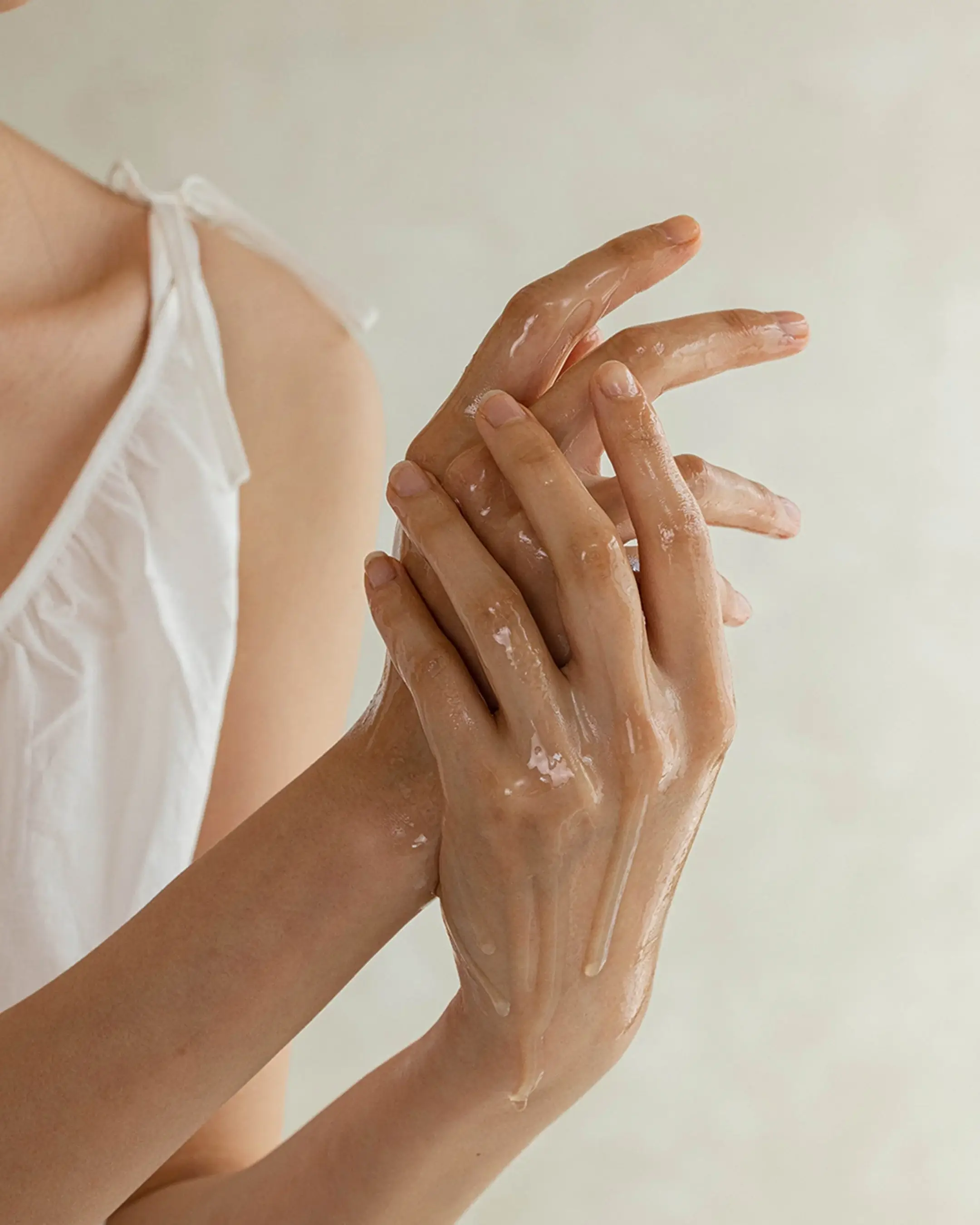 Kosmic - Kbeauty Skincare - Wholesale Gezichtsreiniger - [BEAUTY OF JOSEON] GINSENG-REINIGINGSOLIE 210 ML7