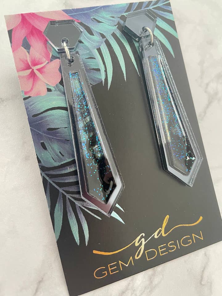 Akryl uttalande örhängen för wholesale av Gem Design UK