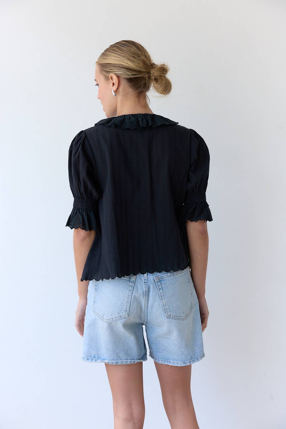 RAISONNEL - Wholesale Blouse - Women's - V-Neck Ruffle Blouse - RT10179