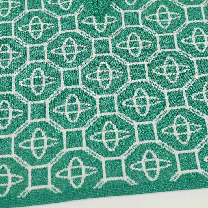 Verde Abito in Maglia 19Y con Bottoni di Perla e Finto Colletto Polo a V in vendita all'ingrosso su Faire14