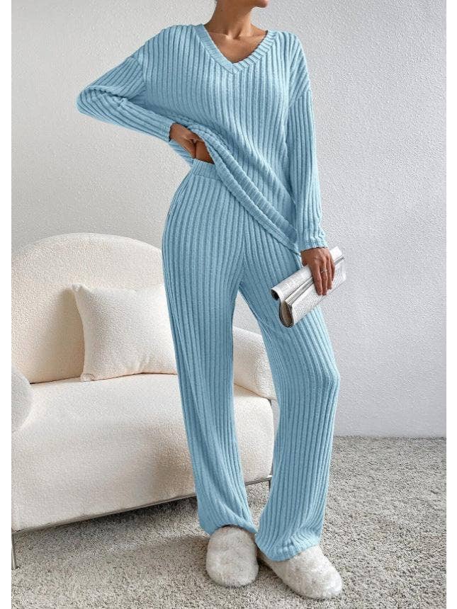 Vibesoothe – wholesale Lounge set – Women's – Luxe Ribbed V-Neck Loungewear Set