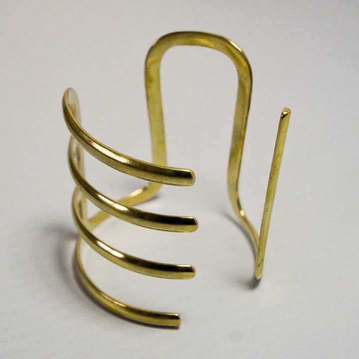 Bracciale in ottone Amani per la vendita all'ingrosso da parte di Amani ya Juu