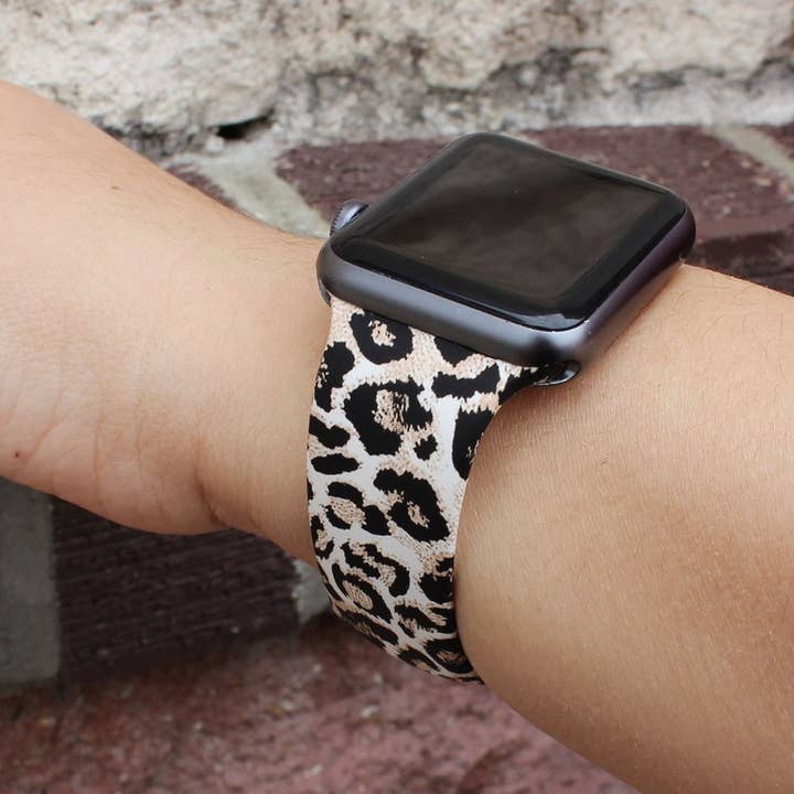 ShopTrendsNow - Wholesale Watch band/strap – Women's - Animal Themed Printed Silicone Bands Apple Watch5