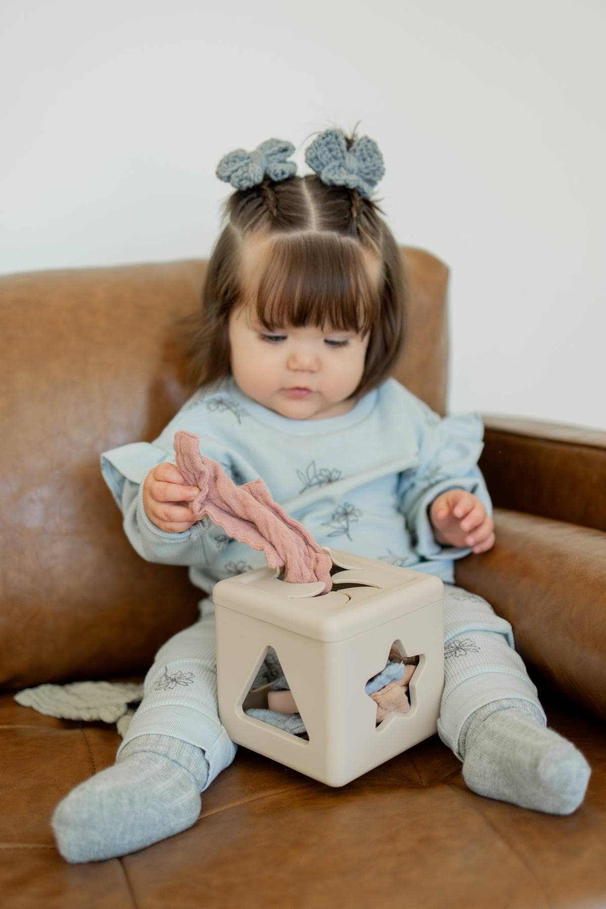 Brooklyn Neutral - Venta al por mayor Conjunto de juguetes - Niños - Juguete de Clasificación de Formas de Tejido8