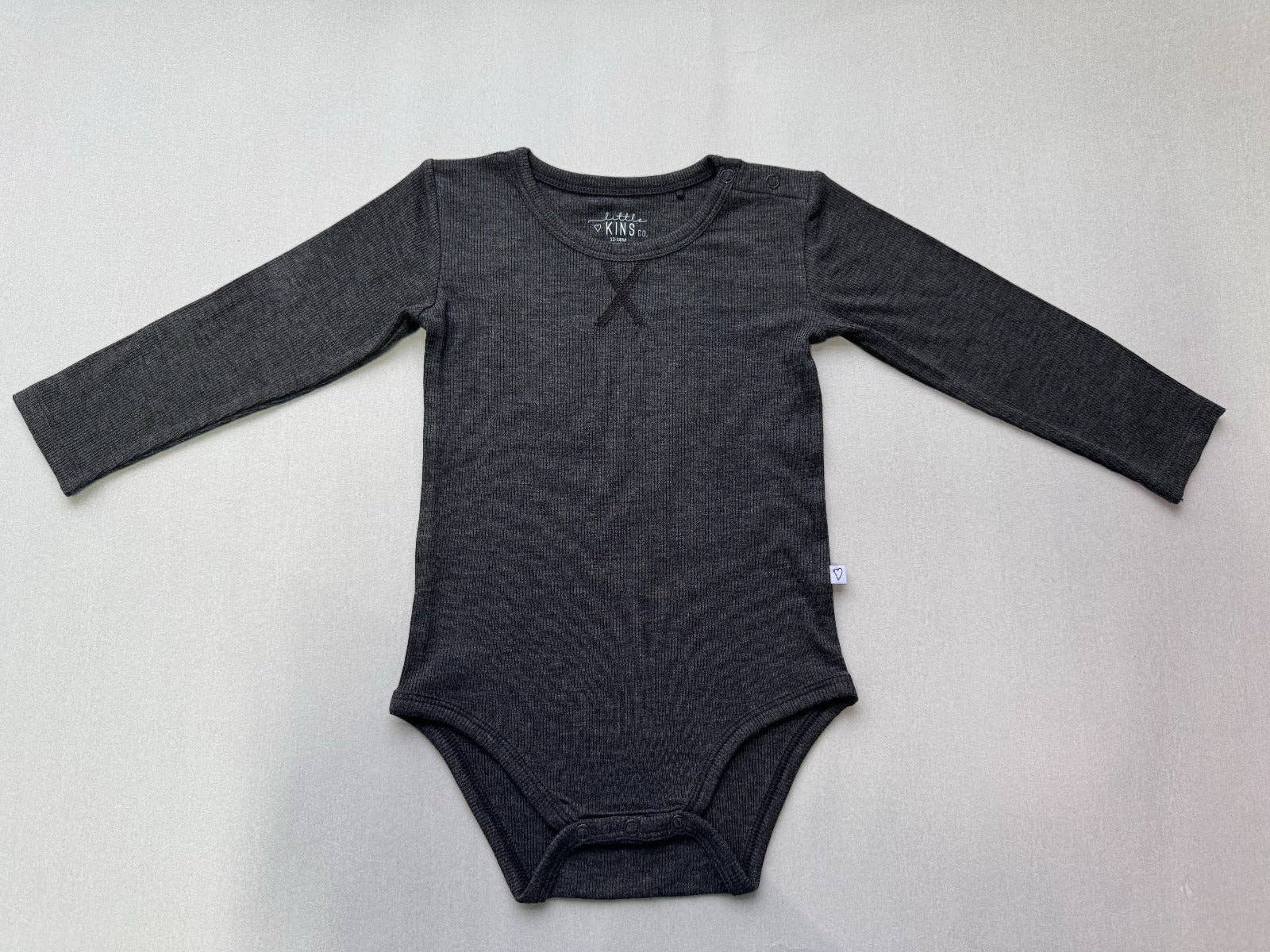 Little Kins Company - Wholesale Rompertje - Baby - Bodysuit met lange mouwen van geribbeld bamboe - Charcoal1