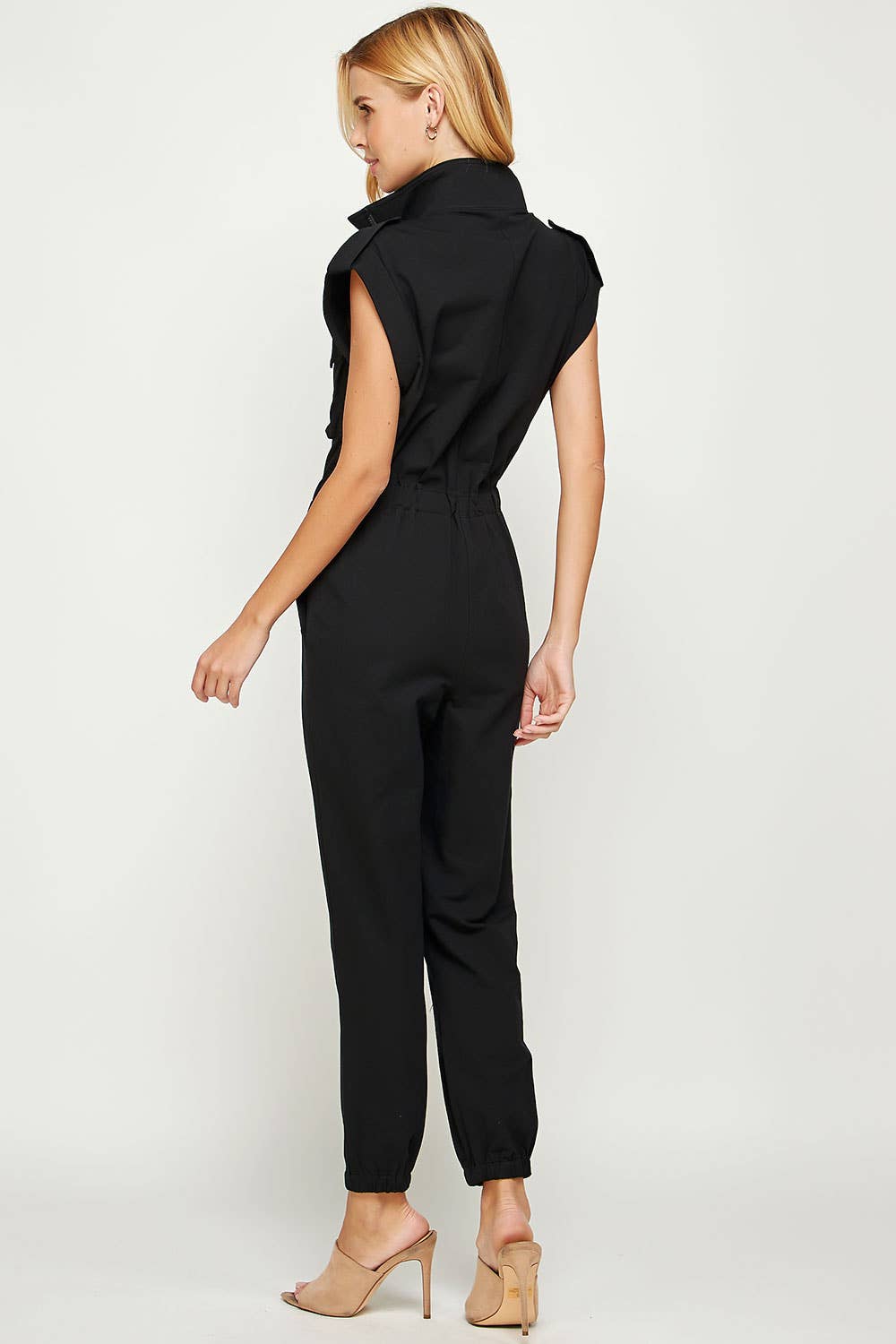 Strut & Bolt - Venta al por mayor Peto - Mujer - Mono tipo jogger sin mangas con cuello alto4