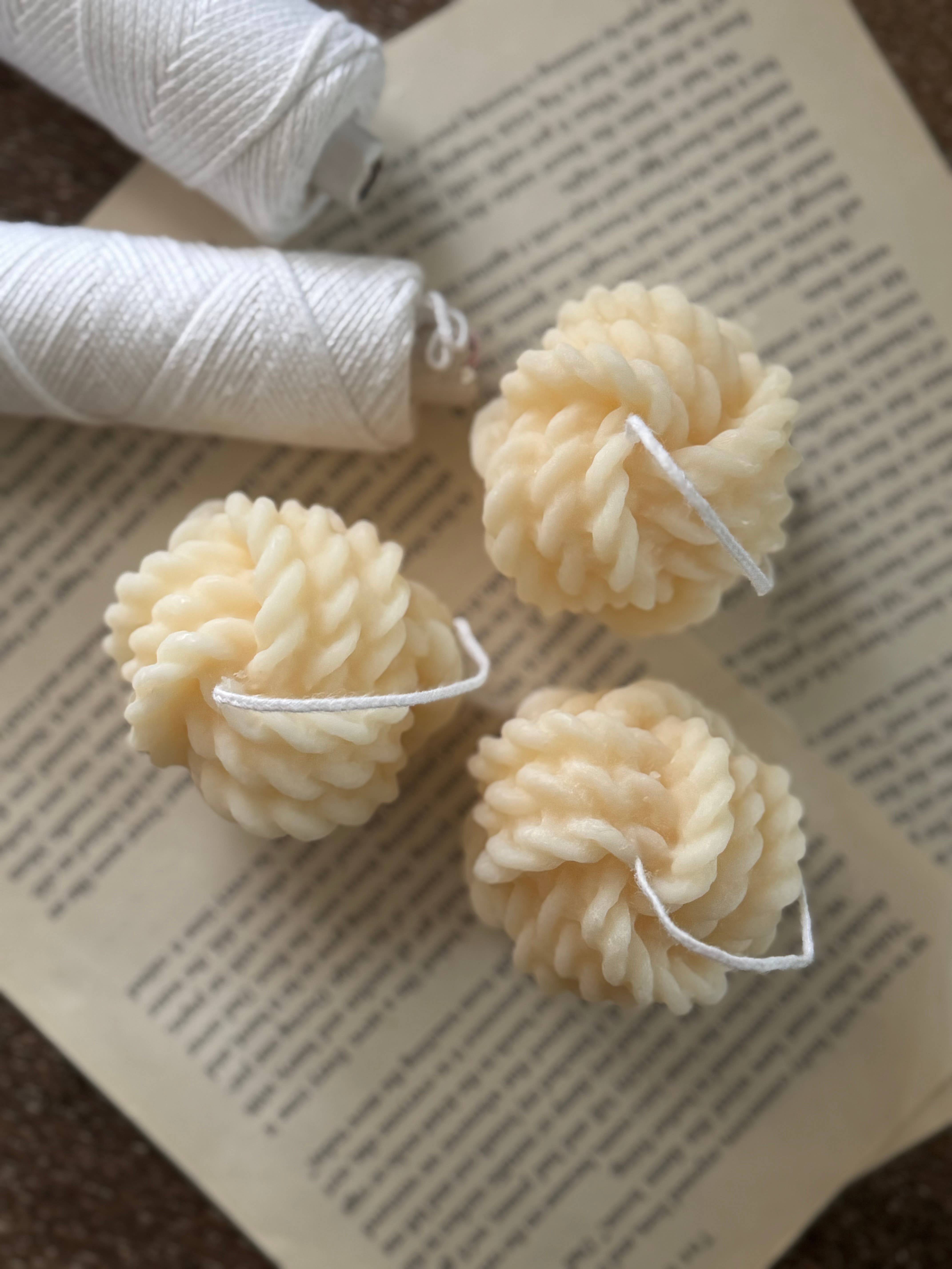 MikuniCandle – Großhandel Geschenkkerze – Wollgarn0