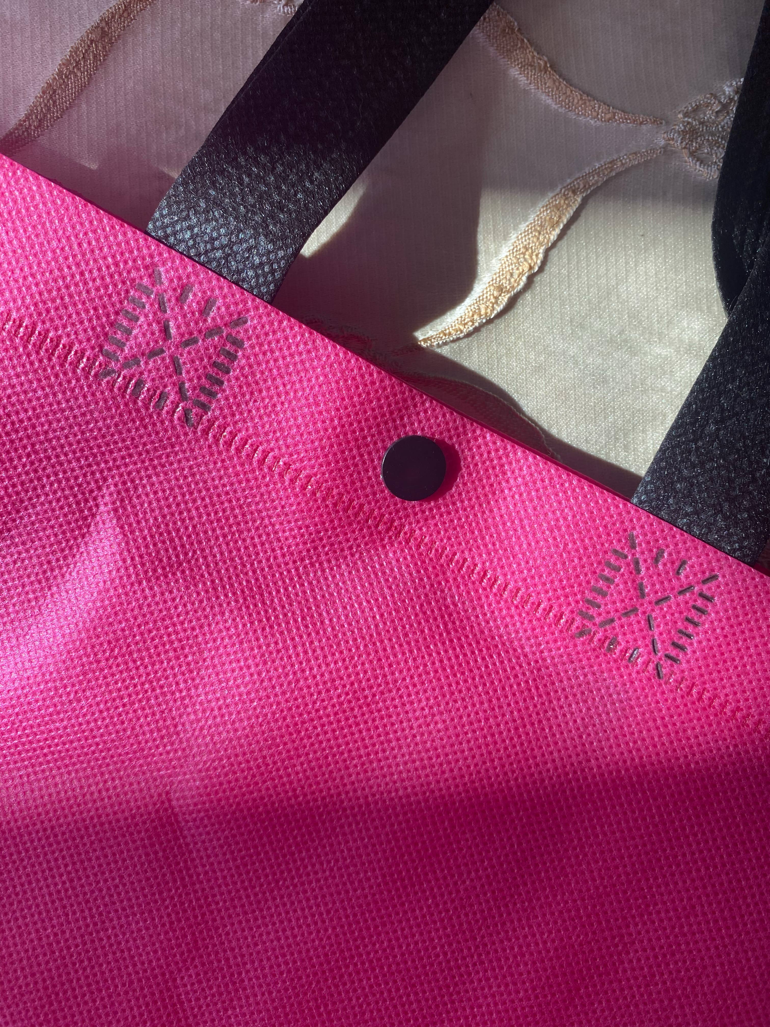 ByHome - Vente Pochette cadeau - 50 pièces, 4 tailles Sac non tissé bouton fruit du dragon rose rouge2