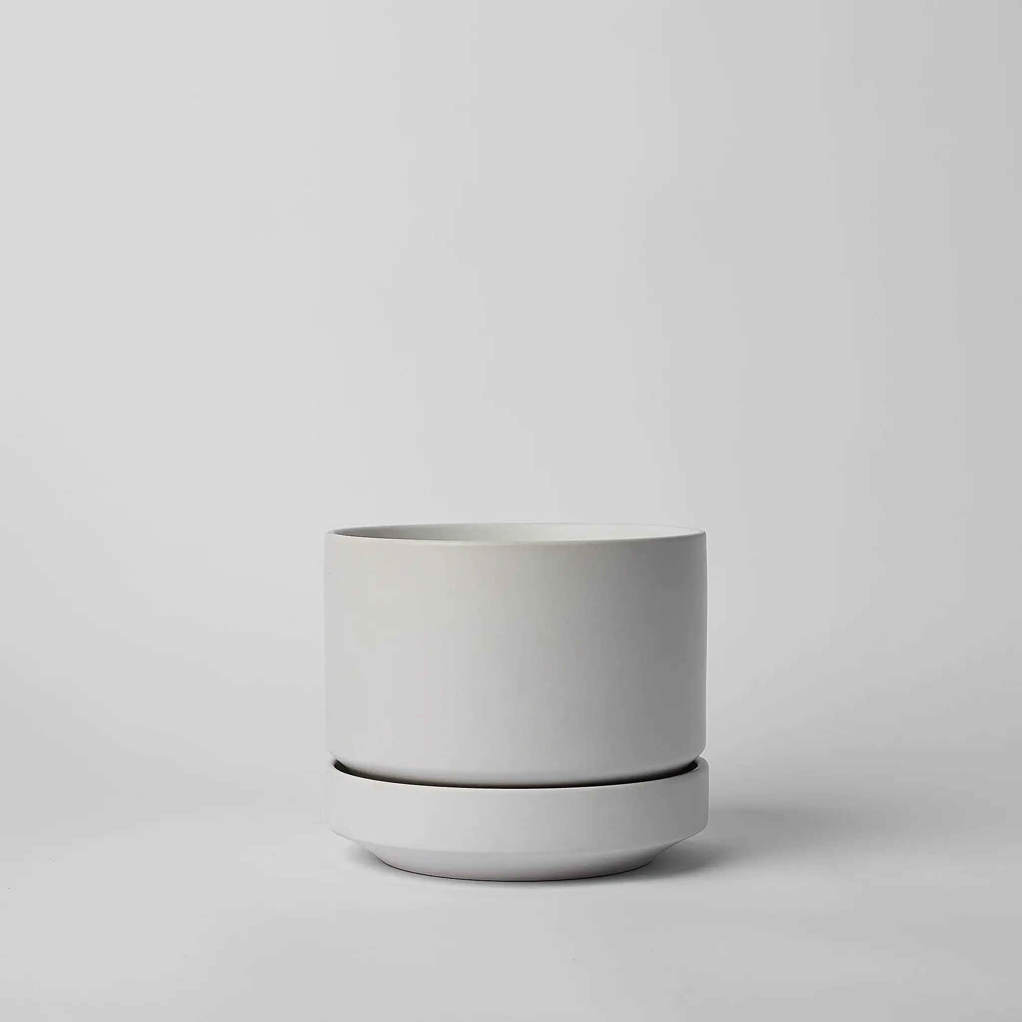 LBE Design - Wholesale Plant Pot Stand - Round Two Planter7