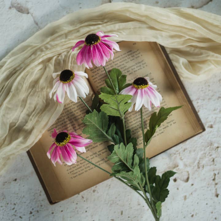 25,5" PINK & CREAM SORTØJET SUSAN SPRAY for engroshandel hos Ragon House