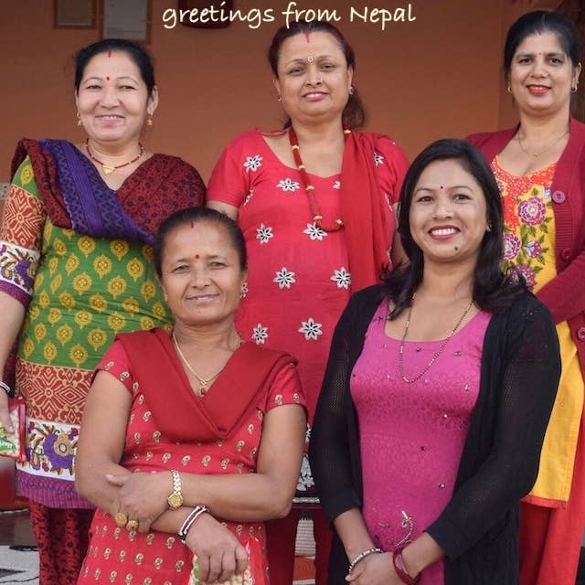 Luna-Leena  - handmade in Nepal - Wholesale Ornament - Heart pendant pink - bag charm - wool felt - handmade5