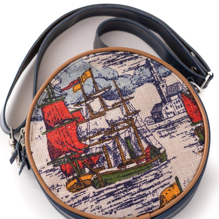 Crystalyn Kae Accessories - Venta al por mayor Bandolera - Mujer - Circle Bag - Bandolera redonda de tela vintage2