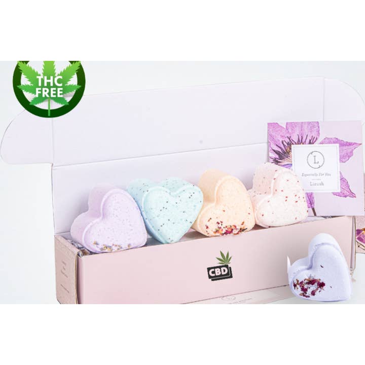 CBD - 5 hjerteformede brusebomber/fizzies med CBD - i en gaveæske - Kan personliggøres. (THC fri) for engroshandel hos Lizush Creations