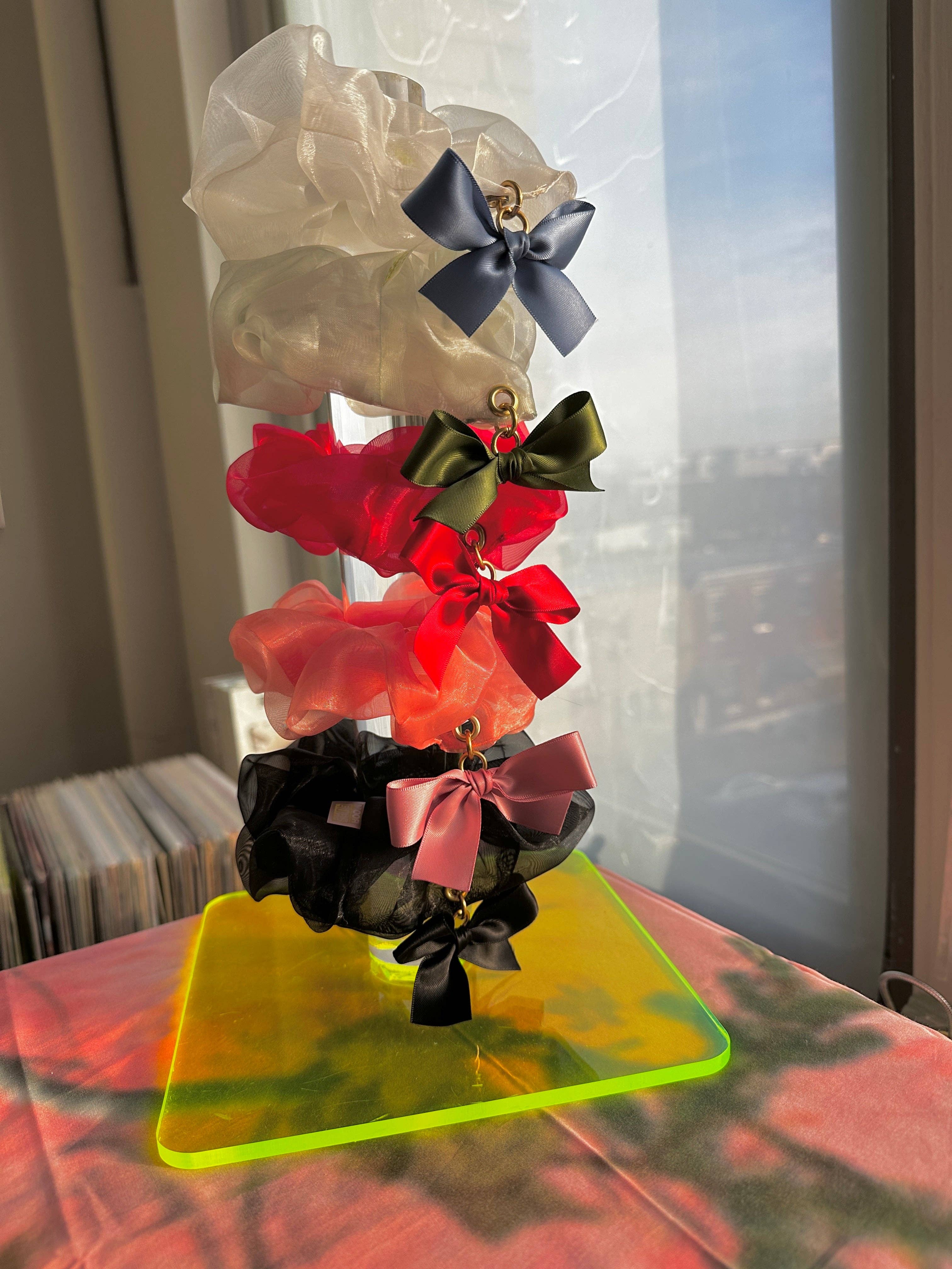 Room Shop - Wholesale Scrunchie - Women's - Marie Bow Charm Scrunchie5