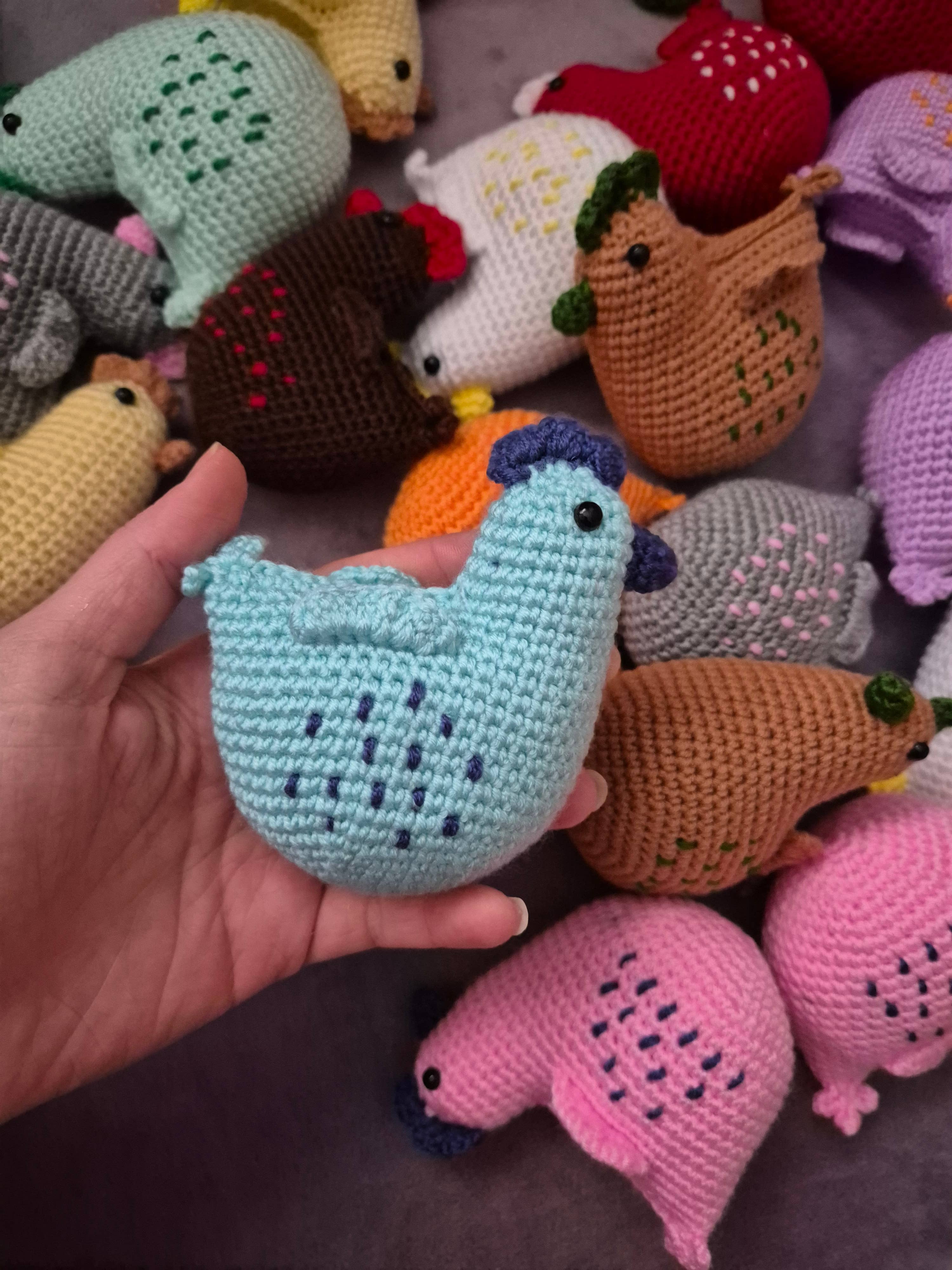 despinacrafting – Großhandel Kuschel-/Plüschtier – Kind & Baby – Häkel-Hühnchenspielzeug, Amigurumi Kuscheltier1