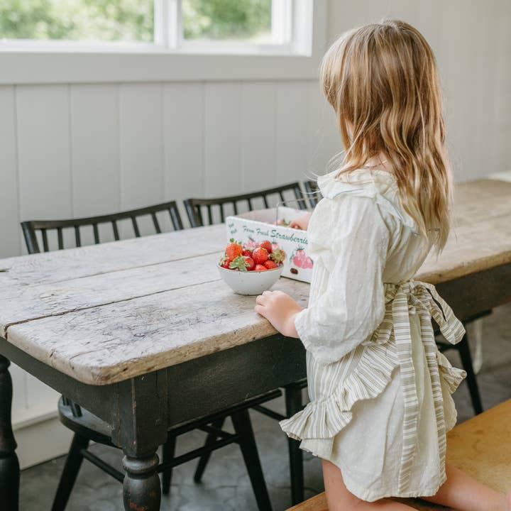 Flowerie - Wholesale Apron - Kids - Child's Half-Apron - Striped Ruffled Cotton Linen Apron3