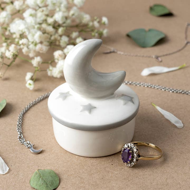 CGB Giftware - Wholesale Jewellery dish - Send With Love Ceramic Moon and Stars Trinket Pot